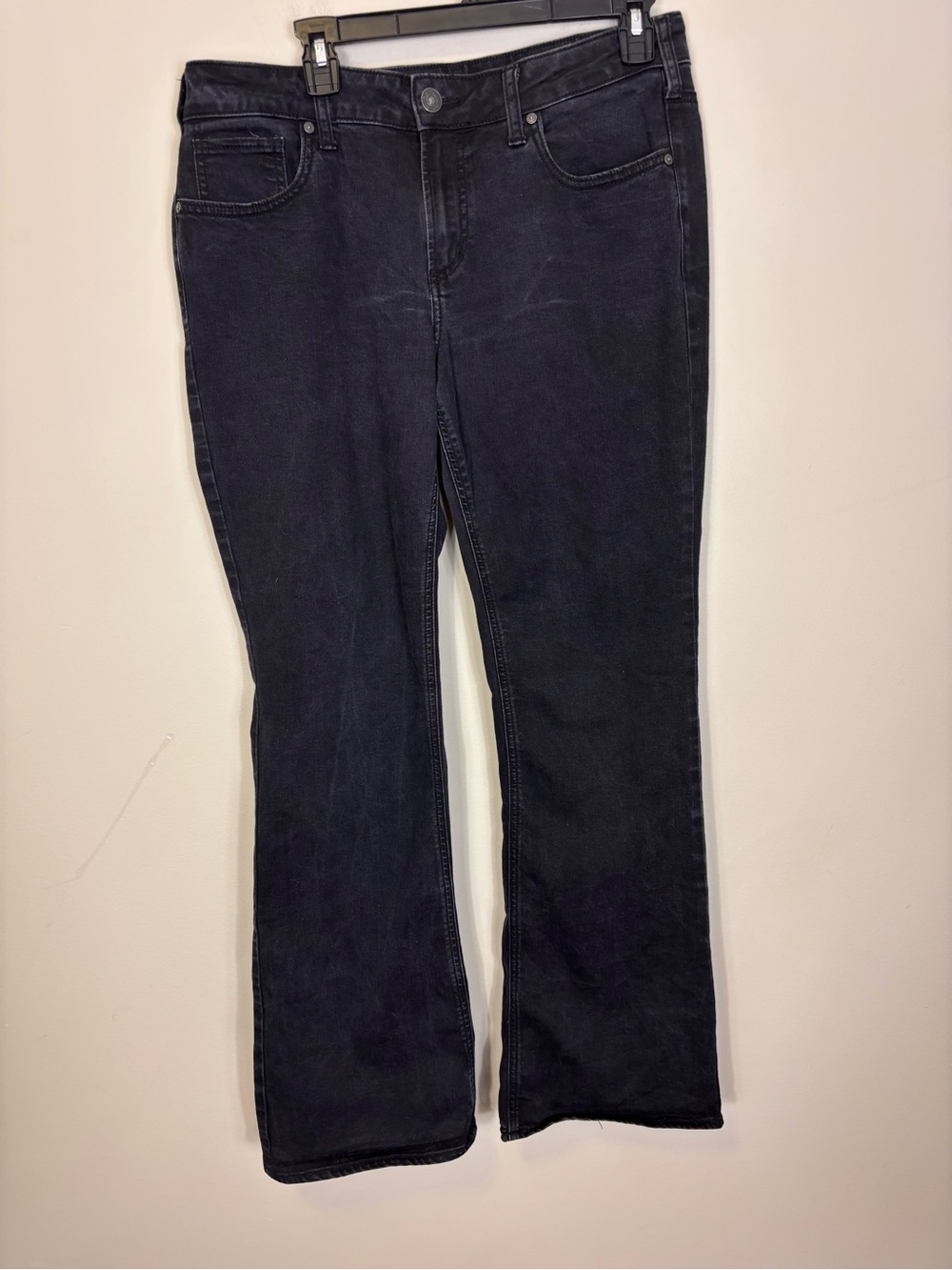 Silver Jeans Washed Black Suki Bootcut Jeans Women’s 33 x 33” inseam